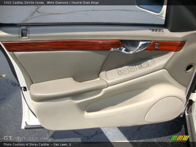 White Diamond / Neutral Shale Beige 2003 Cadillac DeVille Sedan