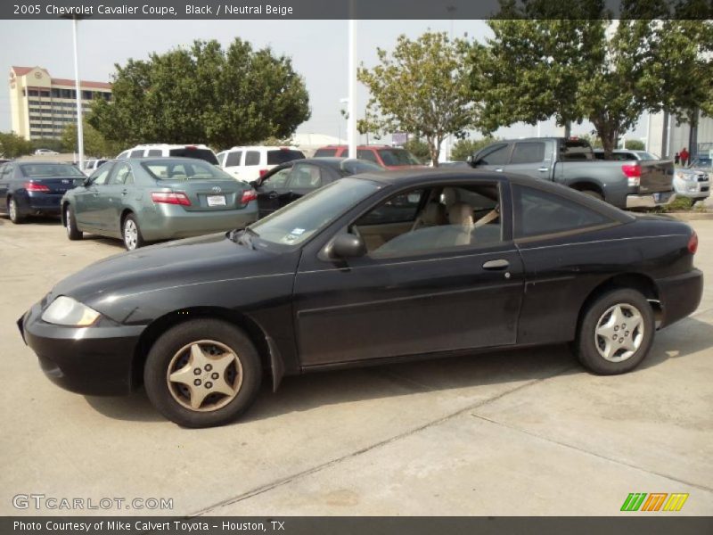 Black / Neutral Beige 2005 Chevrolet Cavalier Coupe