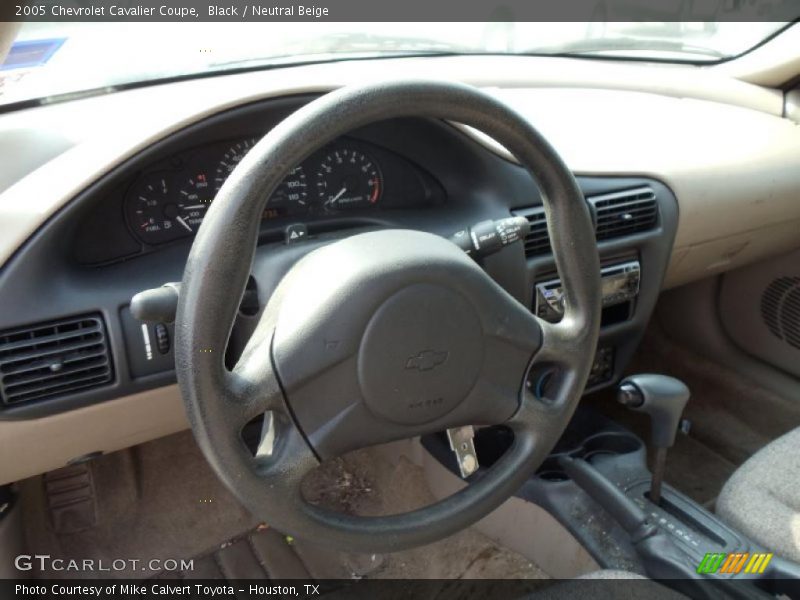 Black / Neutral Beige 2005 Chevrolet Cavalier Coupe