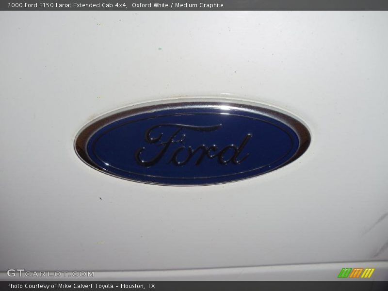 Oxford White / Medium Graphite 2000 Ford F150 Lariat Extended Cab 4x4