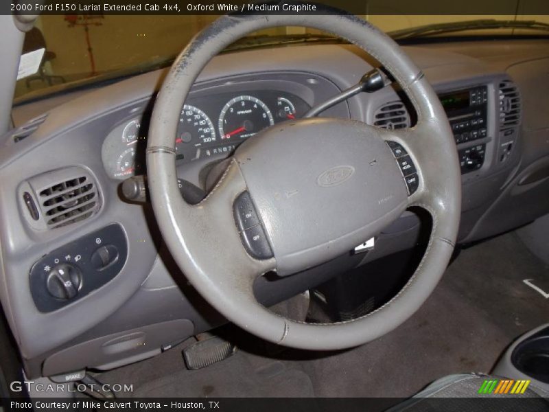 Oxford White / Medium Graphite 2000 Ford F150 Lariat Extended Cab 4x4