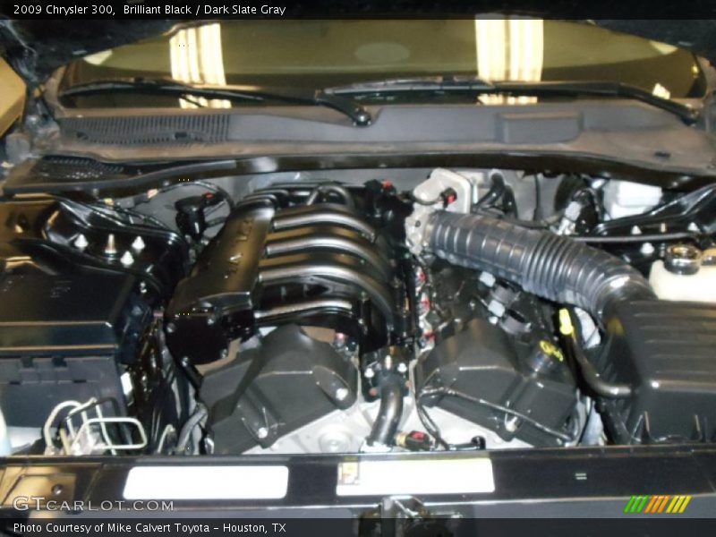 Brilliant Black / Dark Slate Gray 2009 Chrysler 300