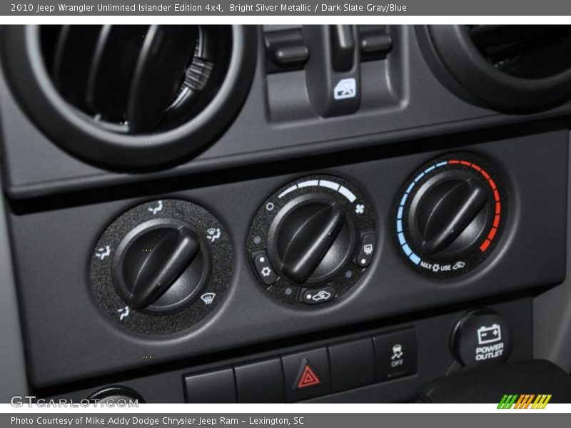 Bright Silver Metallic / Dark Slate Gray/Blue 2010 Jeep Wrangler Unlimited Islander Edition 4x4