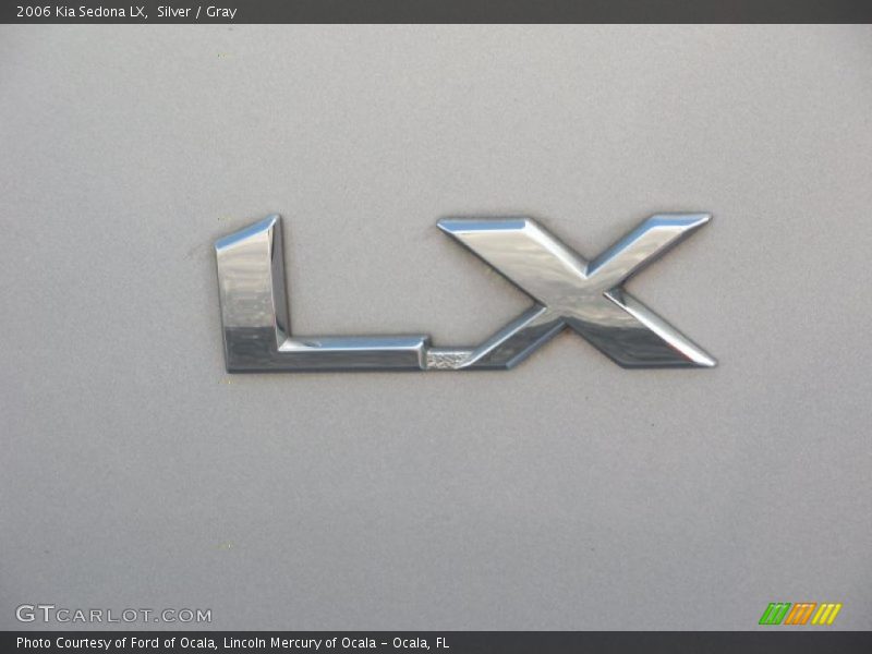 Silver / Gray 2006 Kia Sedona LX