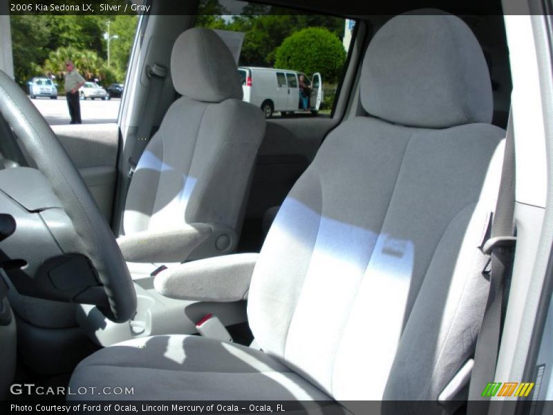 Silver / Gray 2006 Kia Sedona LX