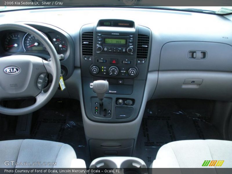Silver / Gray 2006 Kia Sedona LX