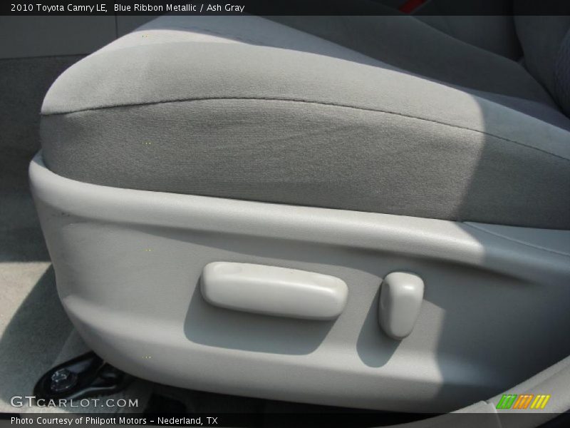 Blue Ribbon Metallic / Ash Gray 2010 Toyota Camry LE