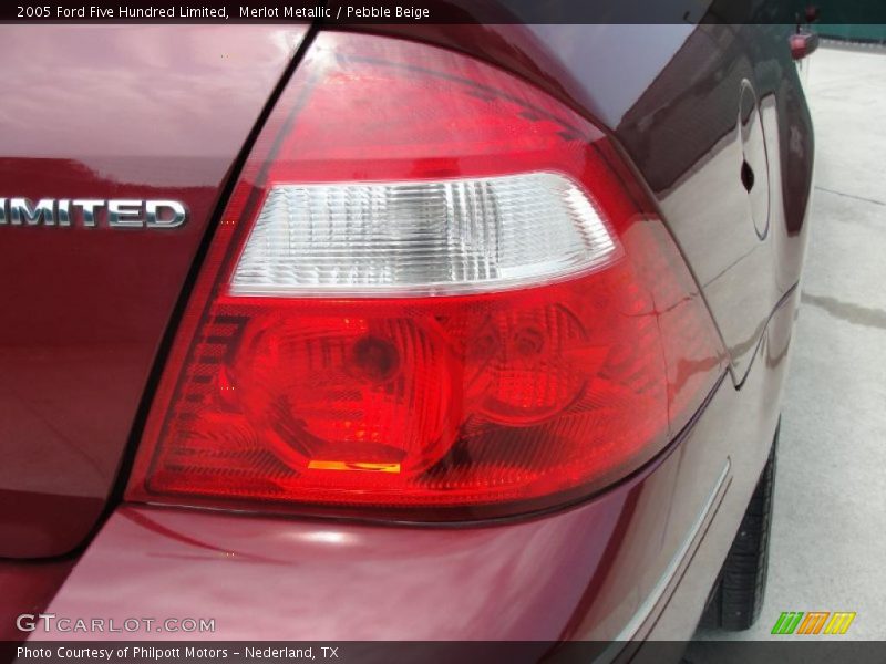 Merlot Metallic / Pebble Beige 2005 Ford Five Hundred Limited