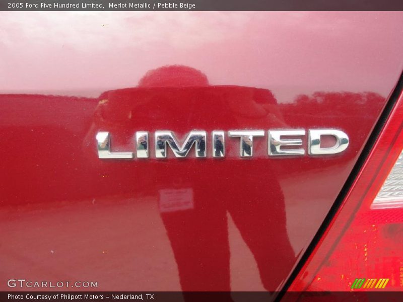 Merlot Metallic / Pebble Beige 2005 Ford Five Hundred Limited