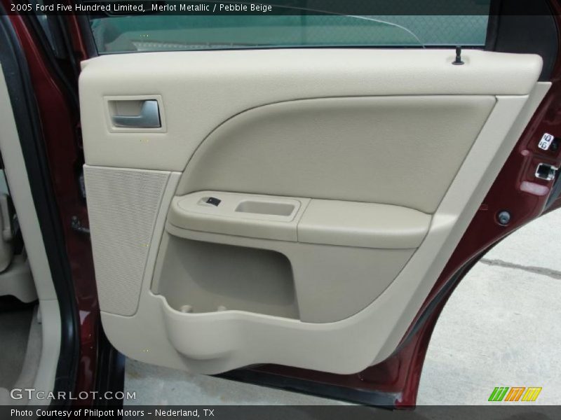 Merlot Metallic / Pebble Beige 2005 Ford Five Hundred Limited