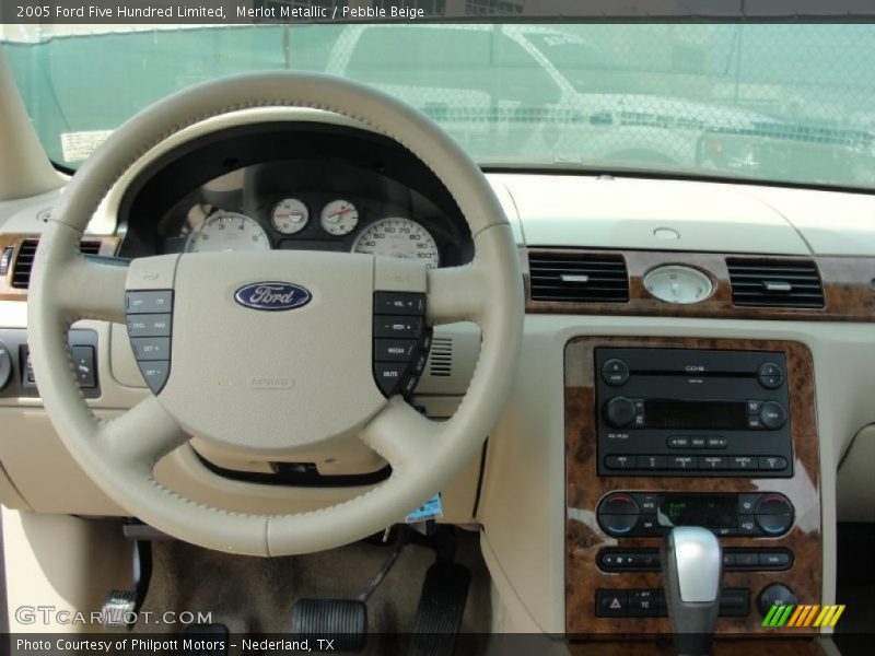Merlot Metallic / Pebble Beige 2005 Ford Five Hundred Limited