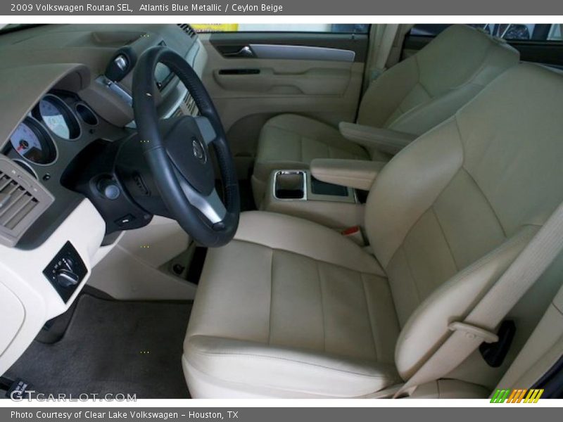 Atlantis Blue Metallic / Ceylon Beige 2009 Volkswagen Routan SEL