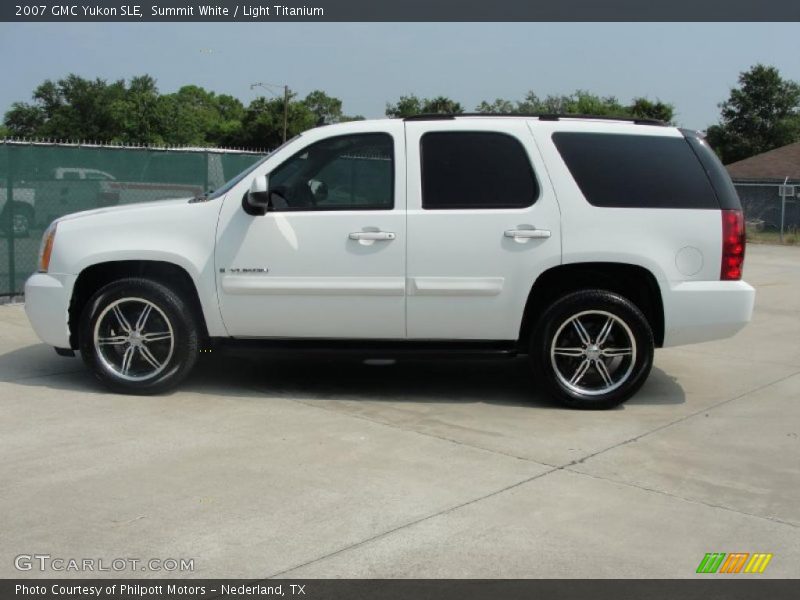 Summit White / Light Titanium 2007 GMC Yukon SLE