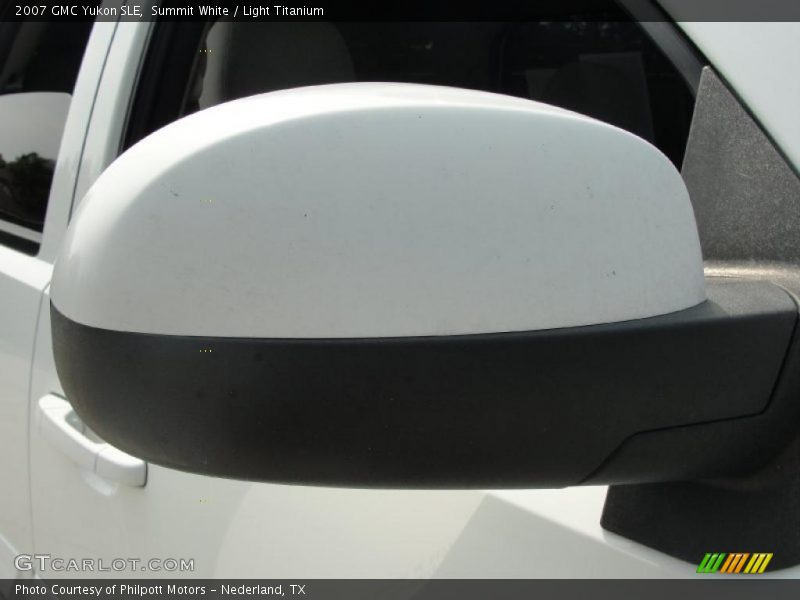 Summit White / Light Titanium 2007 GMC Yukon SLE