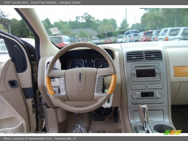 Dune Pearl Metallic / Medium Camel 2007 Lincoln MKX