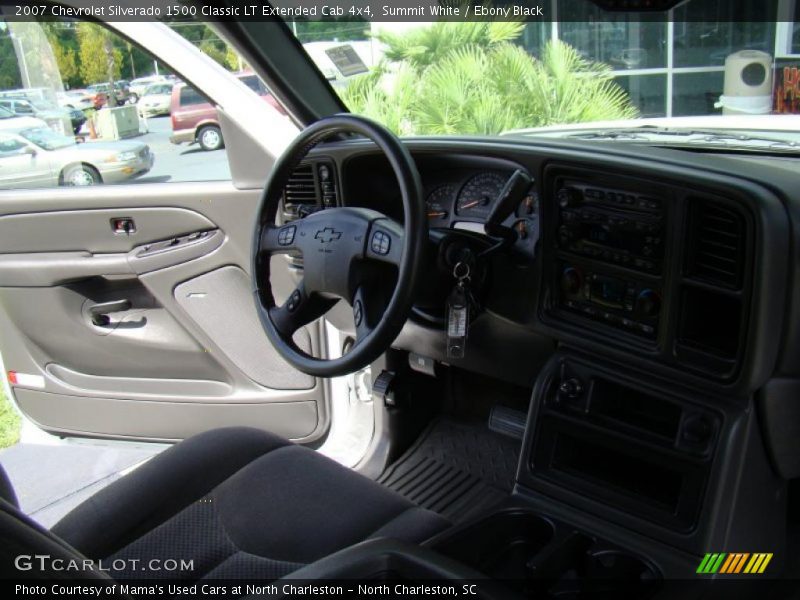 Summit White / Ebony Black 2007 Chevrolet Silverado 1500 Classic LT Extended Cab 4x4