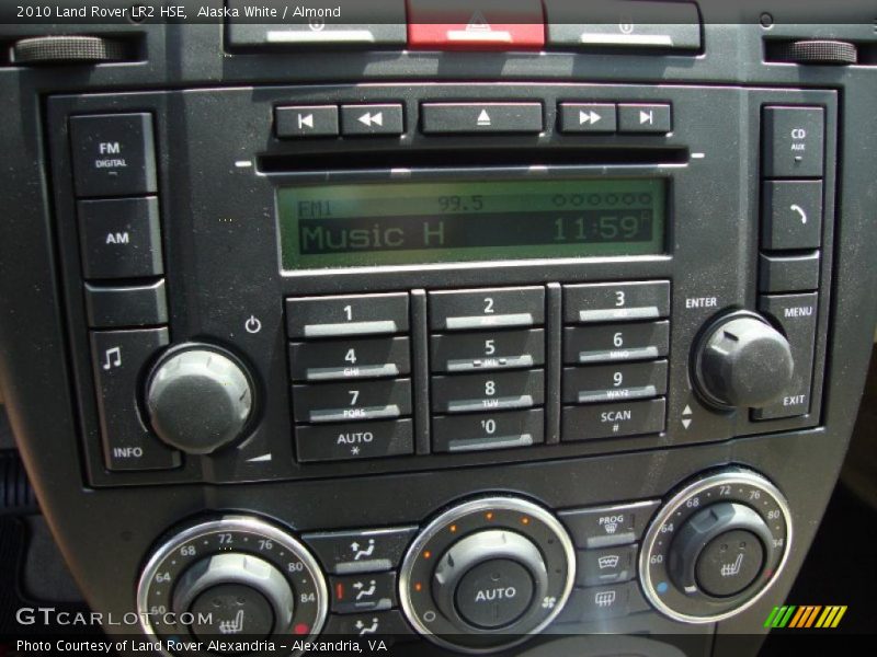 Alaska White / Almond 2010 Land Rover LR2 HSE