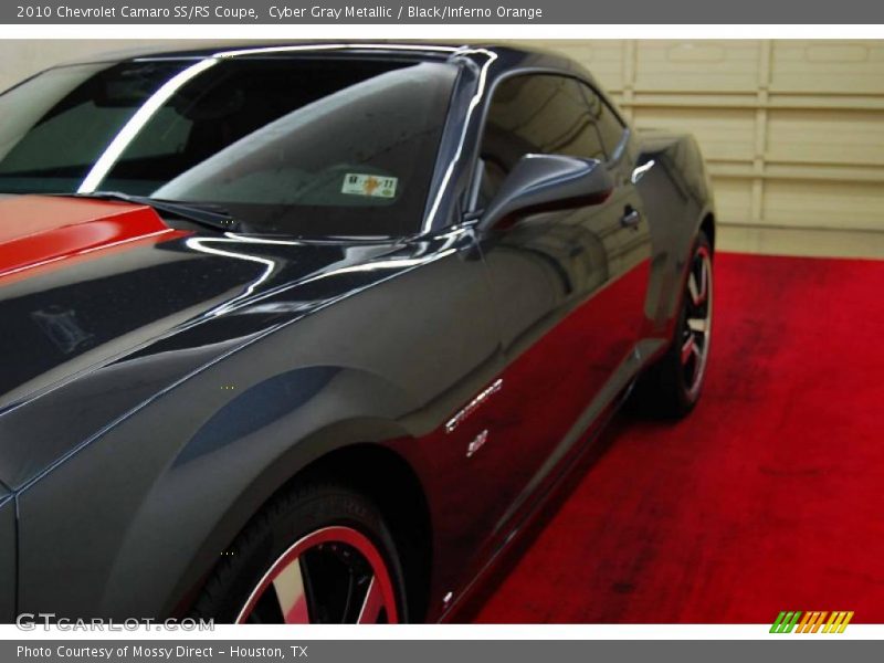 Cyber Gray Metallic / Black/Inferno Orange 2010 Chevrolet Camaro SS/RS Coupe
