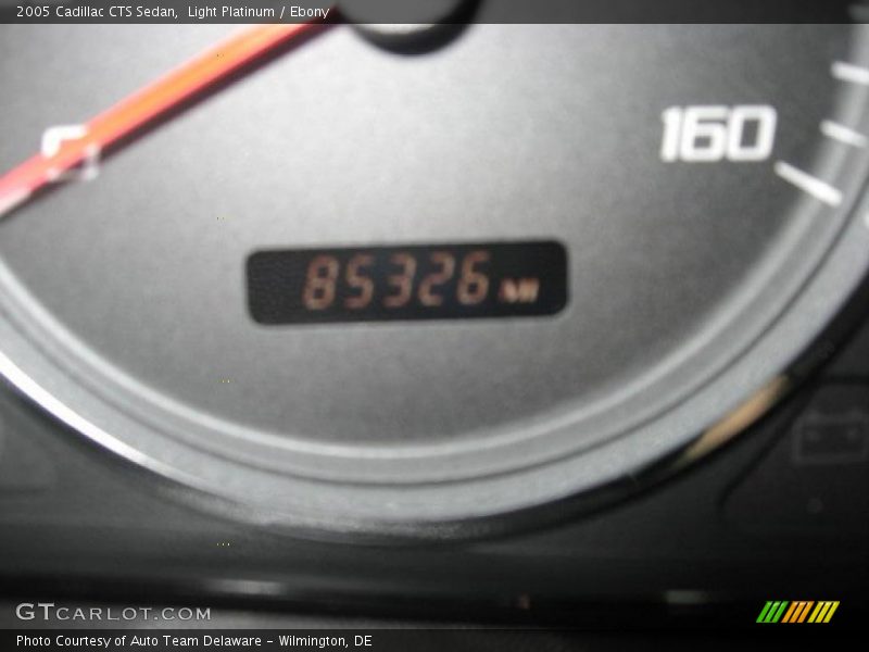 Light Platinum / Ebony 2005 Cadillac CTS Sedan