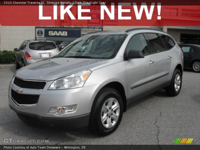 Silver Ice Metallic / Dark Gray/Light Gray 2010 Chevrolet Traverse LS