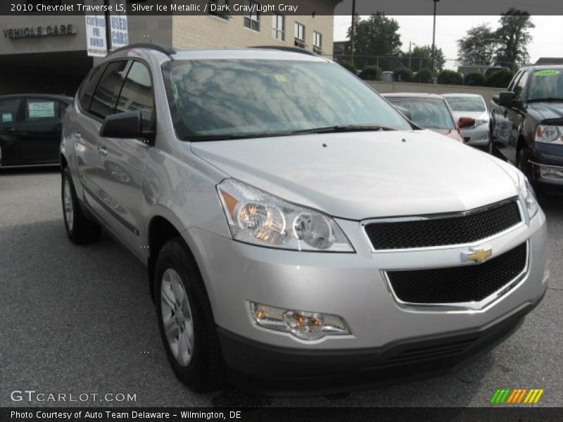 Silver Ice Metallic / Dark Gray/Light Gray 2010 Chevrolet Traverse LS