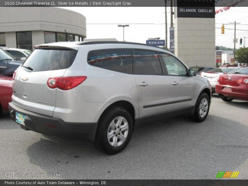 Silver Ice Metallic / Dark Gray/Light Gray 2010 Chevrolet Traverse LS