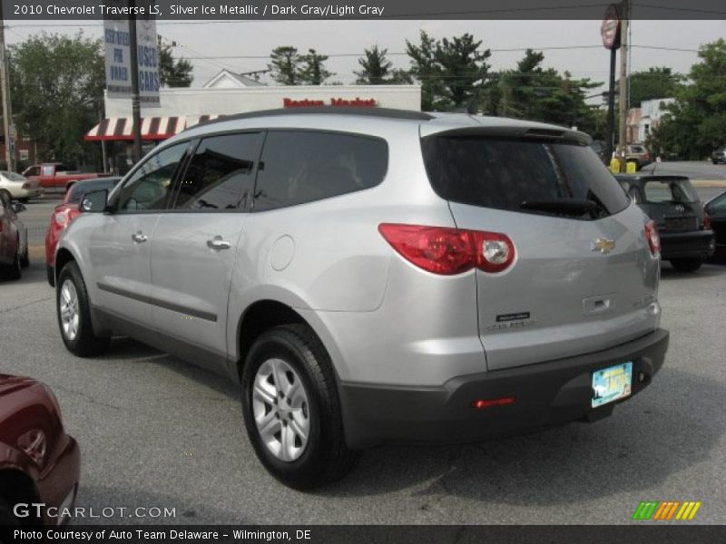 Silver Ice Metallic / Dark Gray/Light Gray 2010 Chevrolet Traverse LS