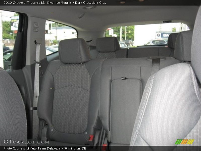 Silver Ice Metallic / Dark Gray/Light Gray 2010 Chevrolet Traverse LS