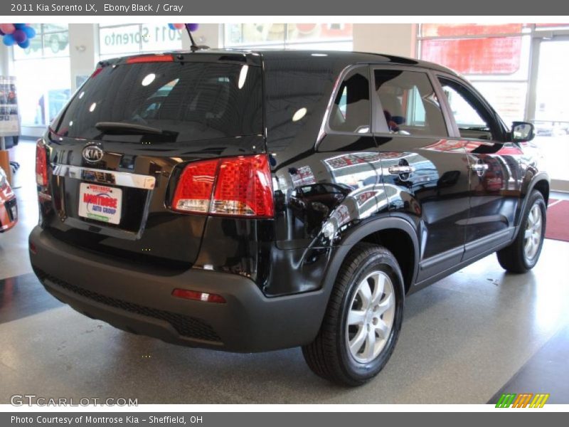 Ebony Black / Gray 2011 Kia Sorento LX