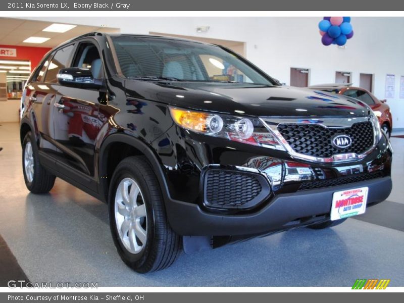 Ebony Black / Gray 2011 Kia Sorento LX