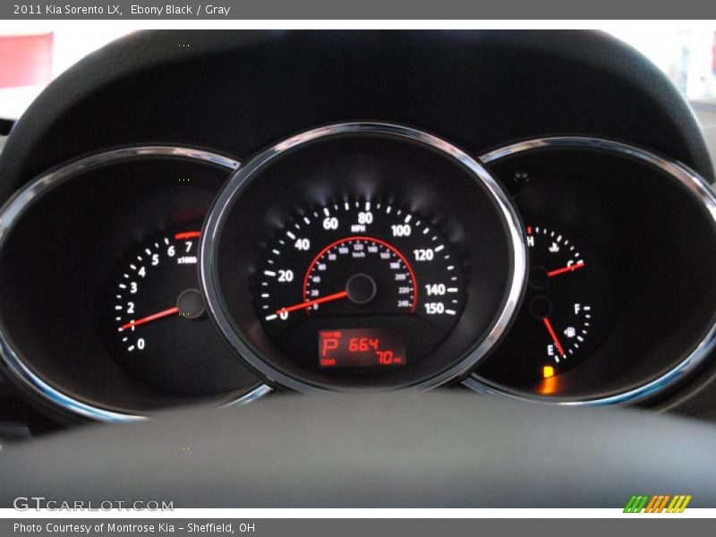 Ebony Black / Gray 2011 Kia Sorento LX