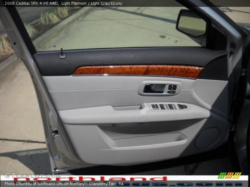Light Platinum / Light Gray/Ebony 2008 Cadillac SRX 4 V6 AWD