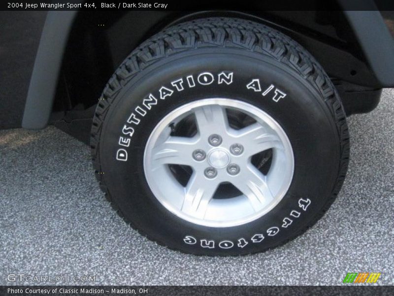 Black / Dark Slate Gray 2004 Jeep Wrangler Sport 4x4