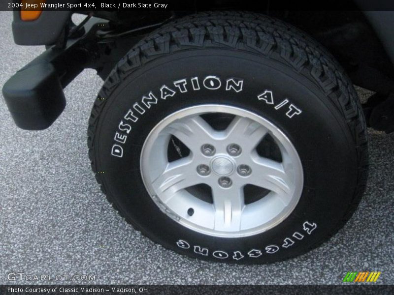 Black / Dark Slate Gray 2004 Jeep Wrangler Sport 4x4