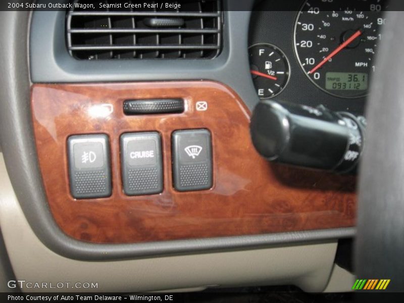 Seamist Green Pearl / Beige 2004 Subaru Outback Wagon