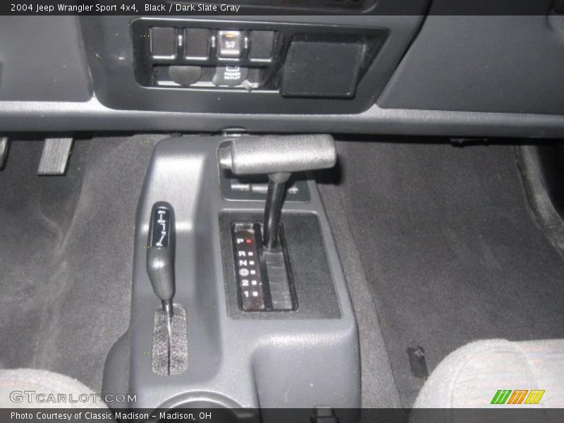Black / Dark Slate Gray 2004 Jeep Wrangler Sport 4x4