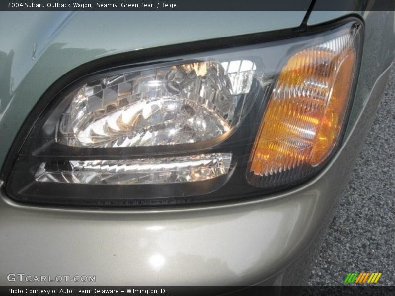 Seamist Green Pearl / Beige 2004 Subaru Outback Wagon