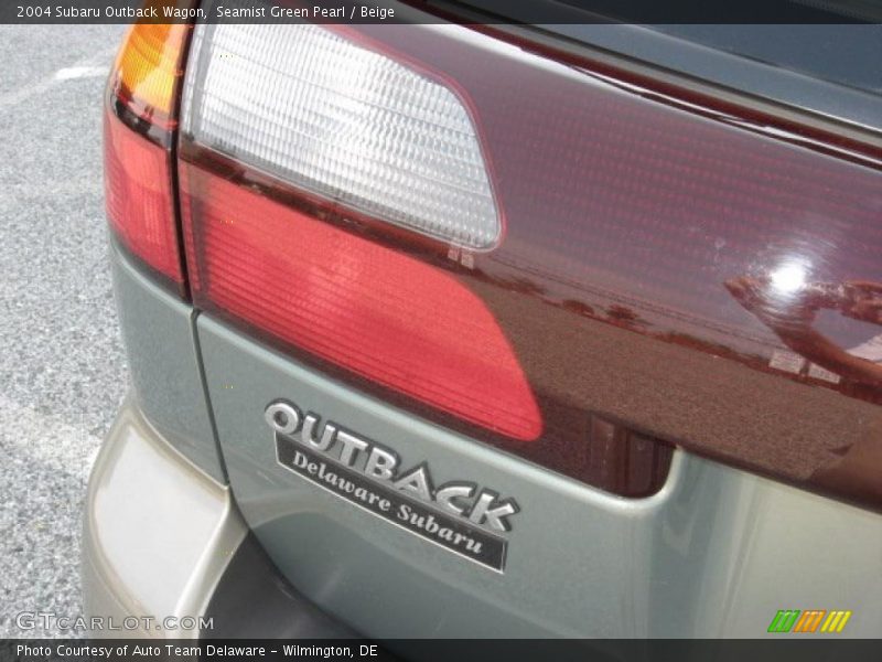 Seamist Green Pearl / Beige 2004 Subaru Outback Wagon
