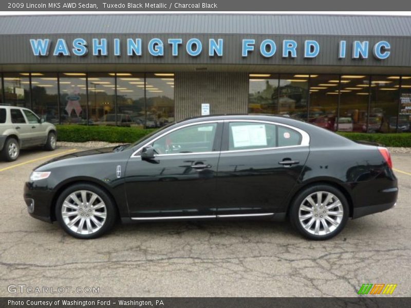 Tuxedo Black Metallic / Charcoal Black 2009 Lincoln MKS AWD Sedan