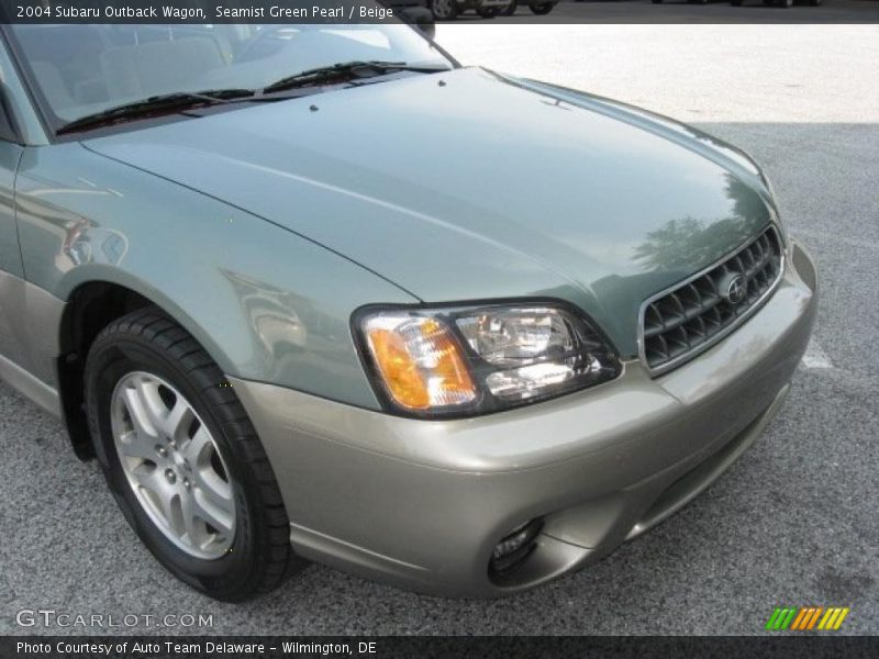 Seamist Green Pearl / Beige 2004 Subaru Outback Wagon