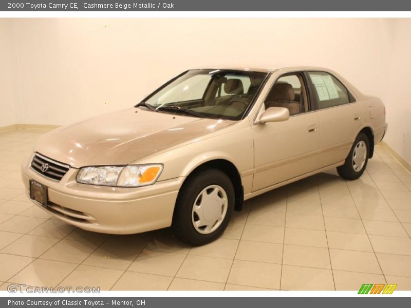 Cashmere Beige Metallic / Oak 2000 Toyota Camry CE