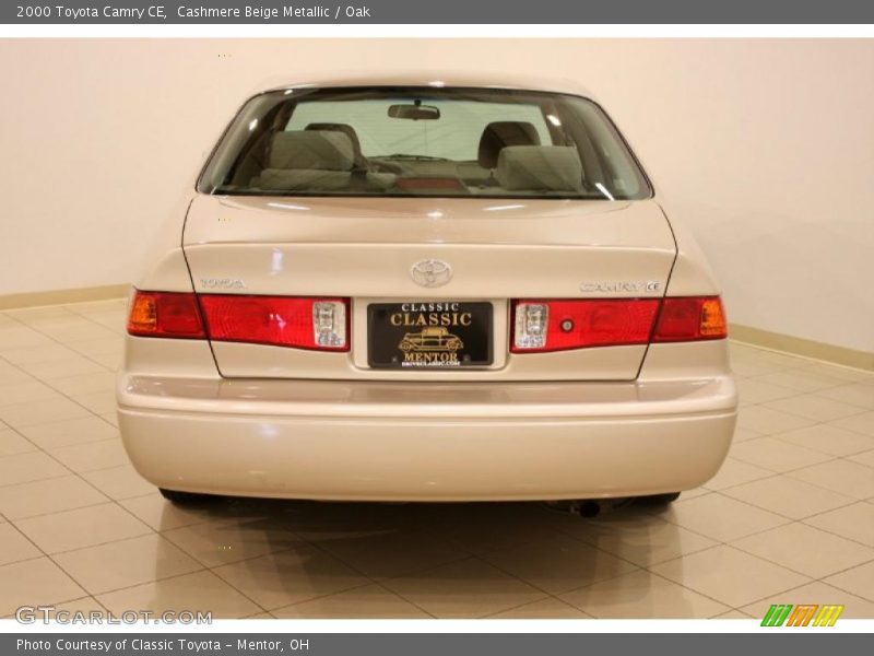 Cashmere Beige Metallic / Oak 2000 Toyota Camry CE
