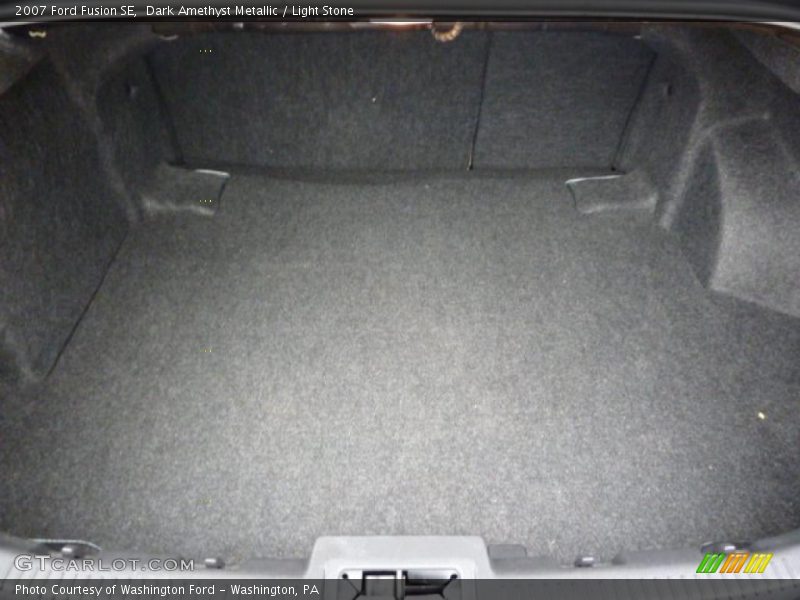 Dark Amethyst Metallic / Light Stone 2007 Ford Fusion SE