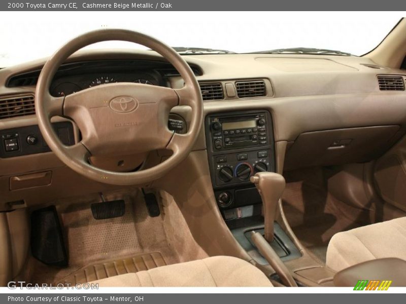 Cashmere Beige Metallic / Oak 2000 Toyota Camry CE