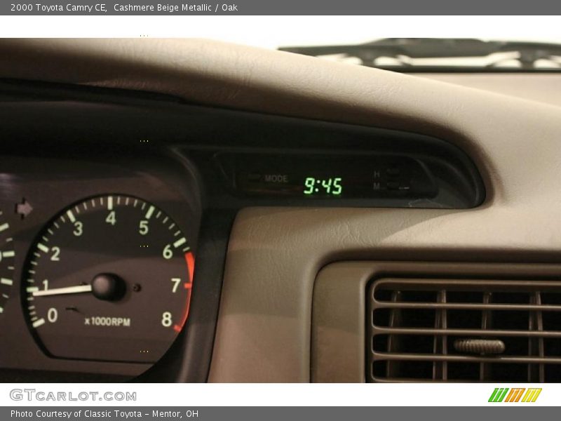 Cashmere Beige Metallic / Oak 2000 Toyota Camry CE