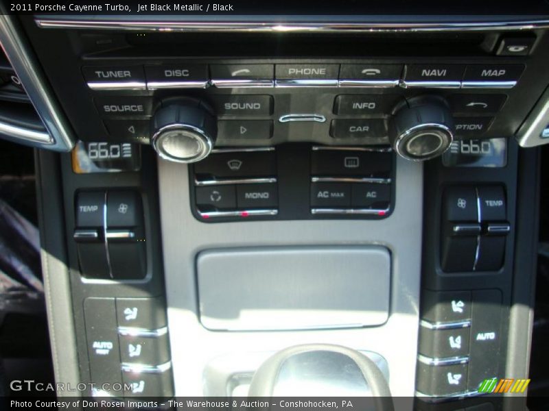 Jet Black Metallic / Black 2011 Porsche Cayenne Turbo