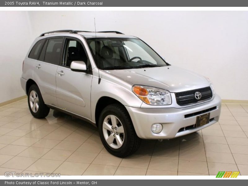 Titanium Metallic / Dark Charcoal 2005 Toyota RAV4