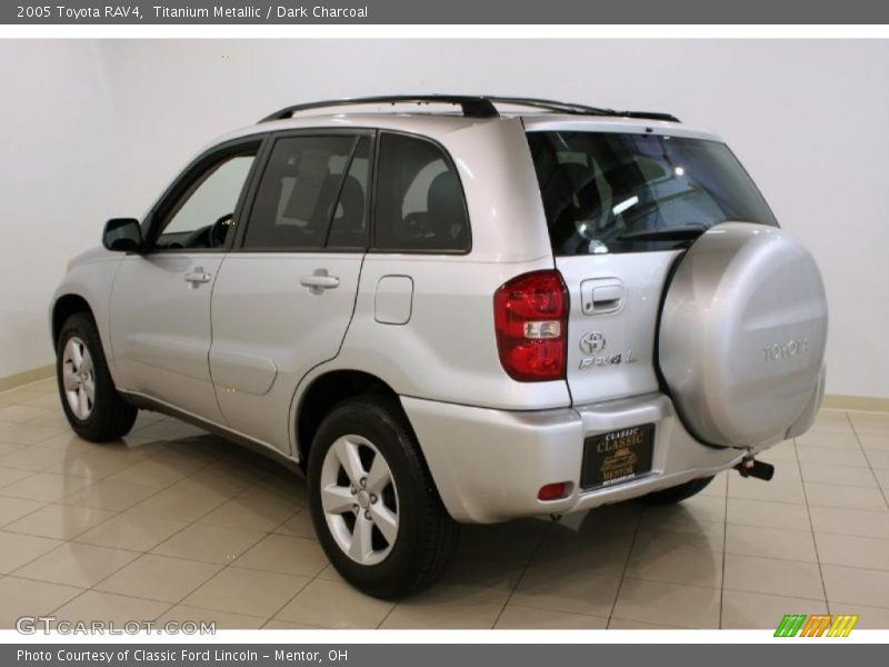 Titanium Metallic / Dark Charcoal 2005 Toyota RAV4
