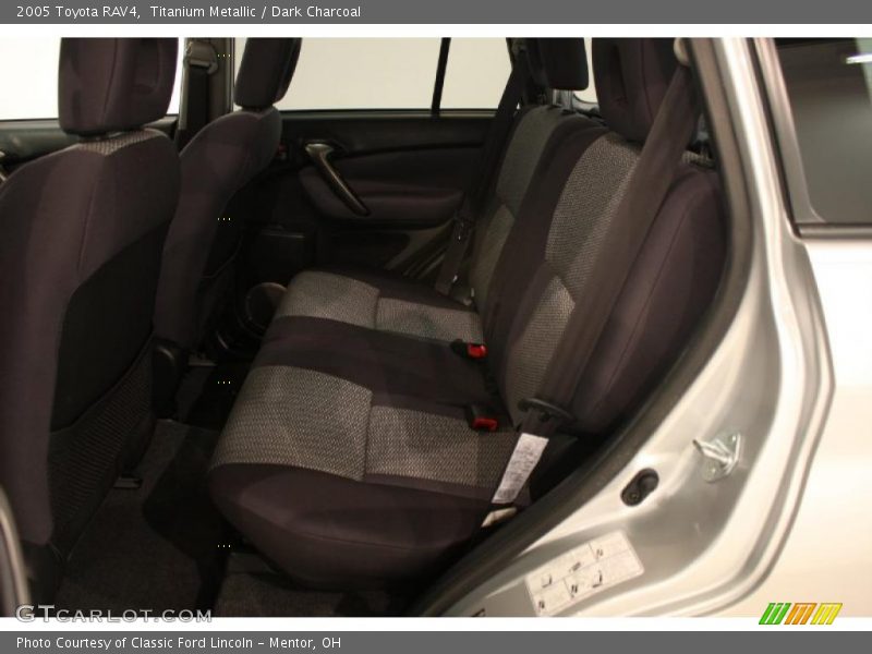 Titanium Metallic / Dark Charcoal 2005 Toyota RAV4