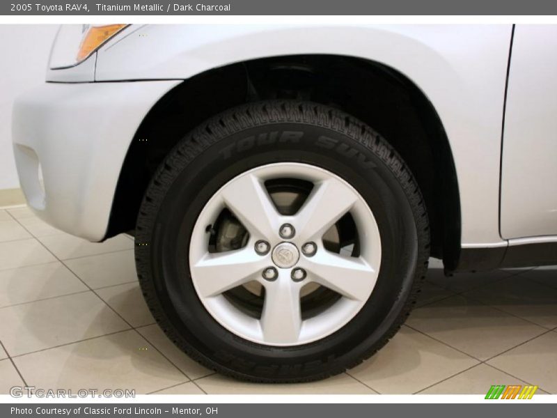 Titanium Metallic / Dark Charcoal 2005 Toyota RAV4